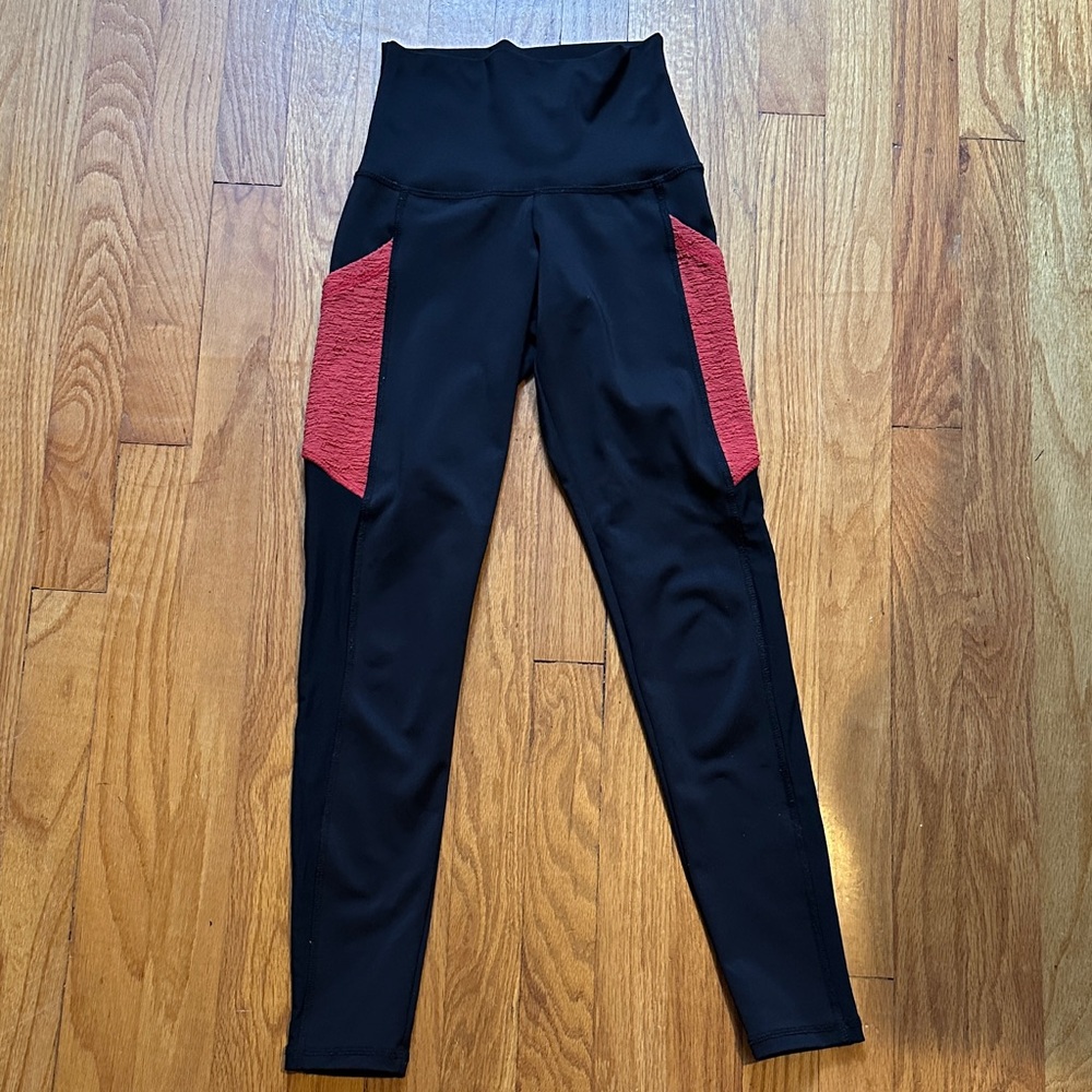 Beach Riot Black Leggings - Picture 1 of 5